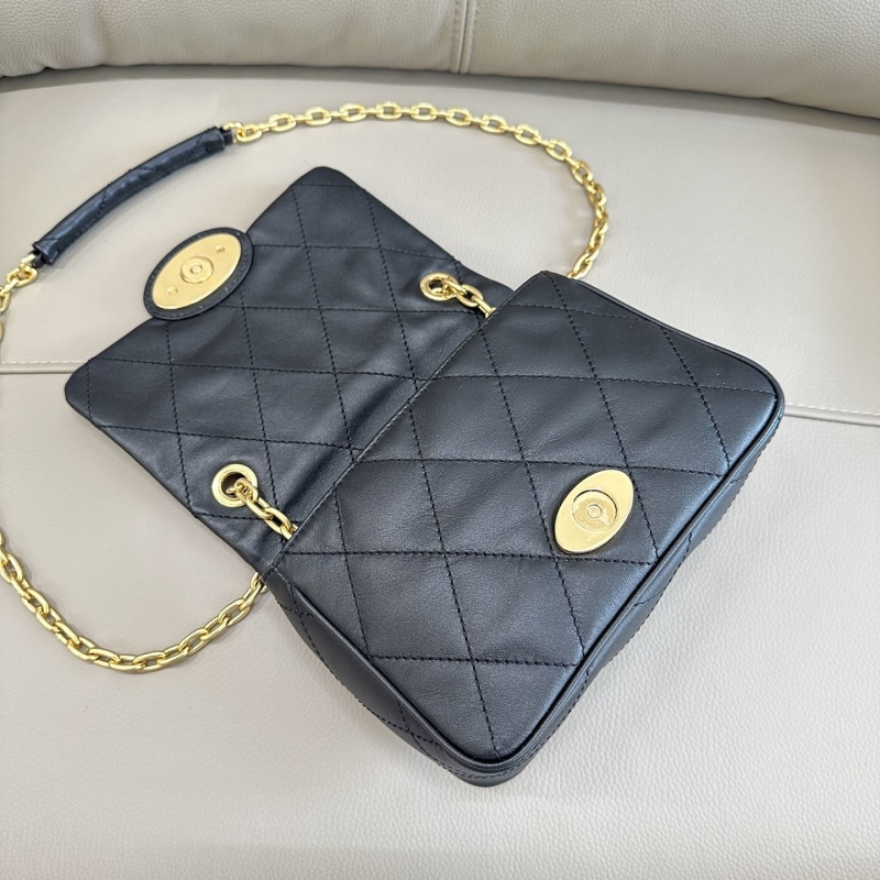 Bv*b*rry satchel bags